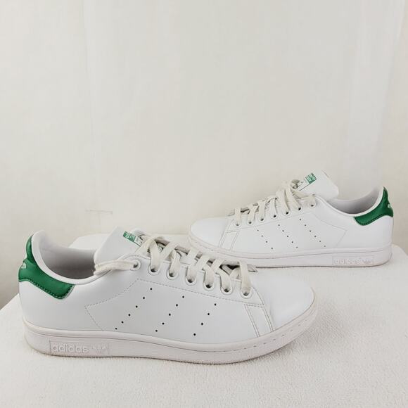 Adidas Stan Smith white and green sneakers Size 9 womens Classic Retro Minimal - Picture 1 of 7